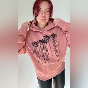 Unisex Mountain Drip Graphic Hoodie sweatshirt coral Pink size XL